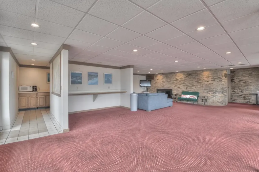 12755 S Marina Village Drive Elmwood Charter Township MI 49684