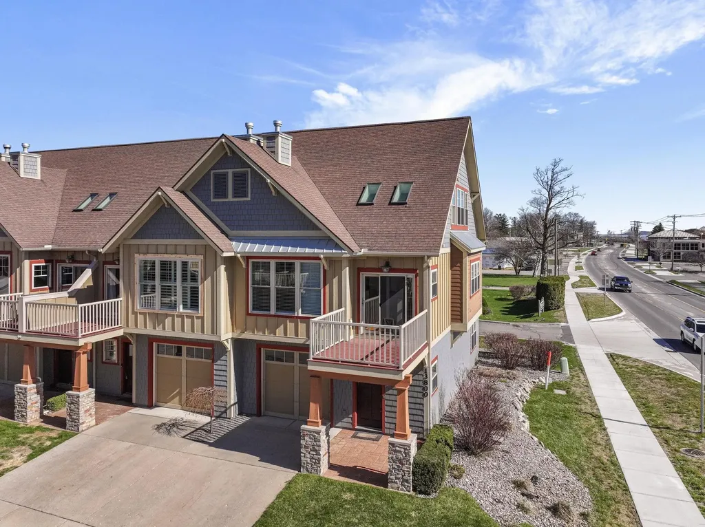 13800 S West Bay Shore Drive Traverse City City MI 49684