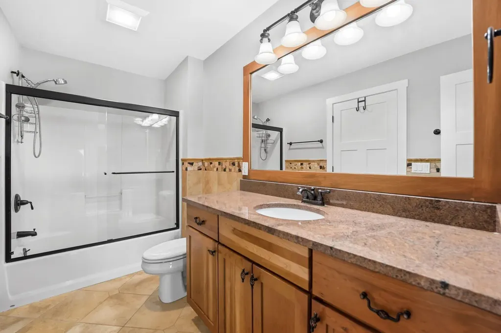 13800 S West Bay Shore Drive Traverse City City MI 49684