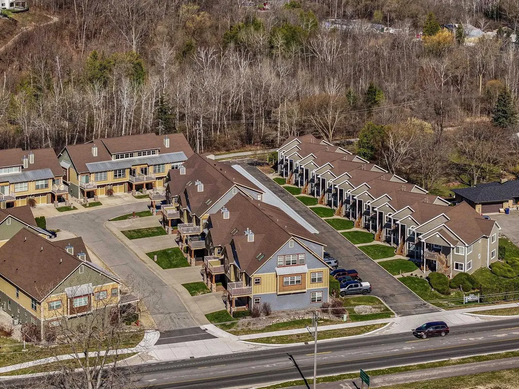 13800 S West Bay Shore Drive Traverse City City MI 49684