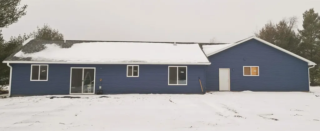 2221 Nancy Kay Avenue Green Lake Township MI 49643