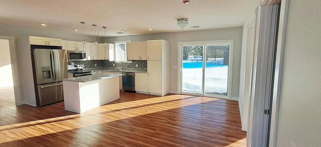 2221 Nancy Kay Avenue Green Lake Township MI 49643