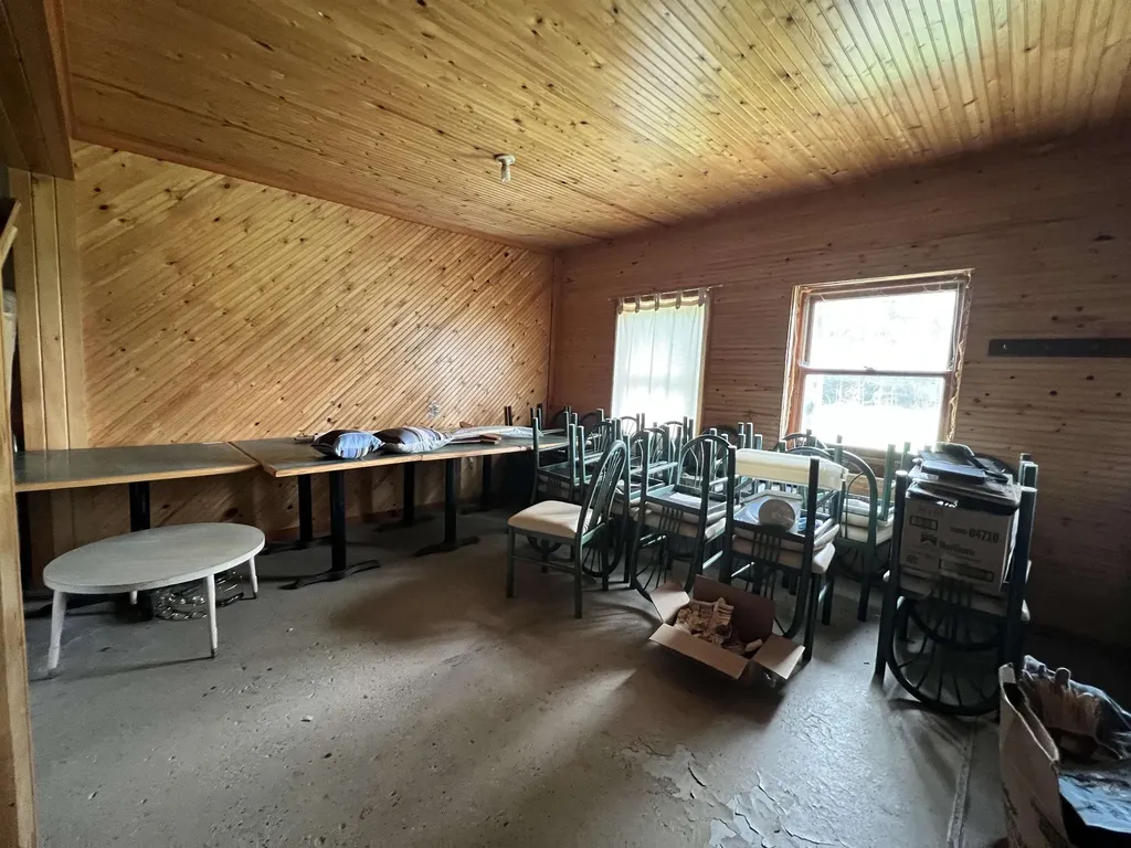6020 E 34 Road Haring Charter Township MI 49601