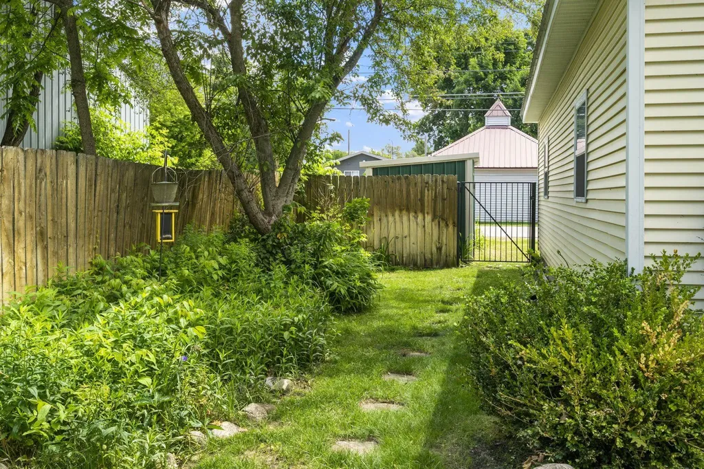 411 S Walnut Street Kalkaska Township MI 49646