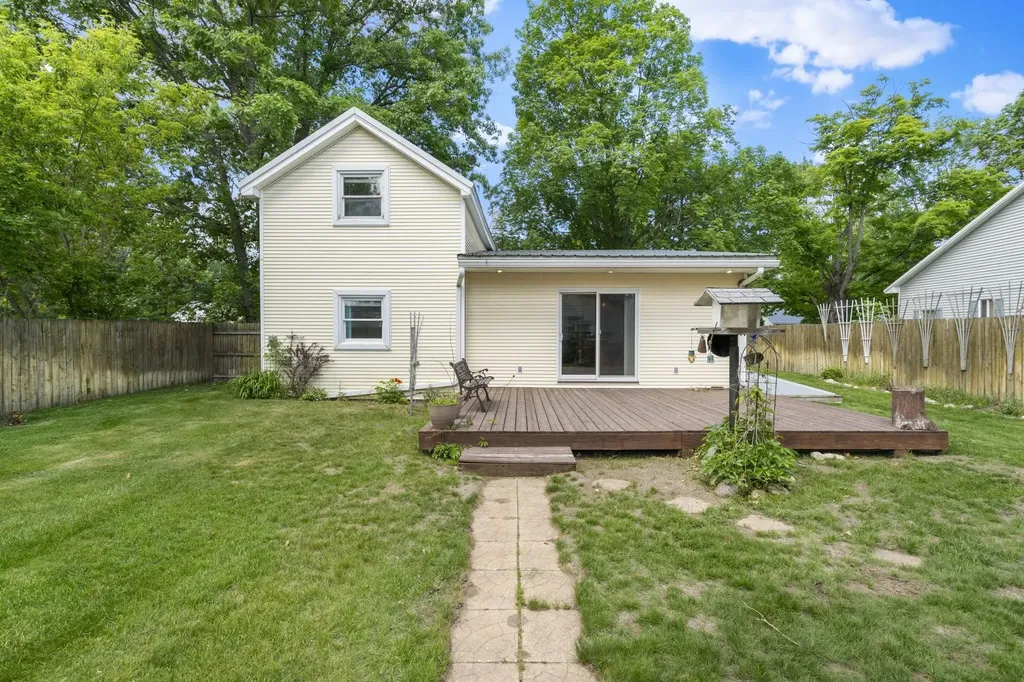 411 S Walnut Street Kalkaska Township MI 49646
