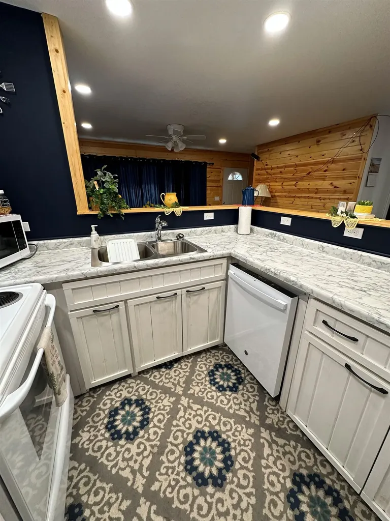 2392 SW Inman Road Boardman Township MI 49680