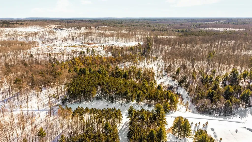 4811 Truax Lake Road Whitewater Township MI 49690