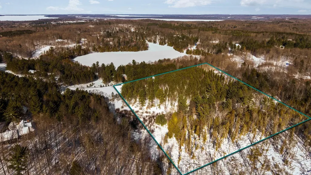 4811 Truax Lake Road Whitewater Township MI 49690