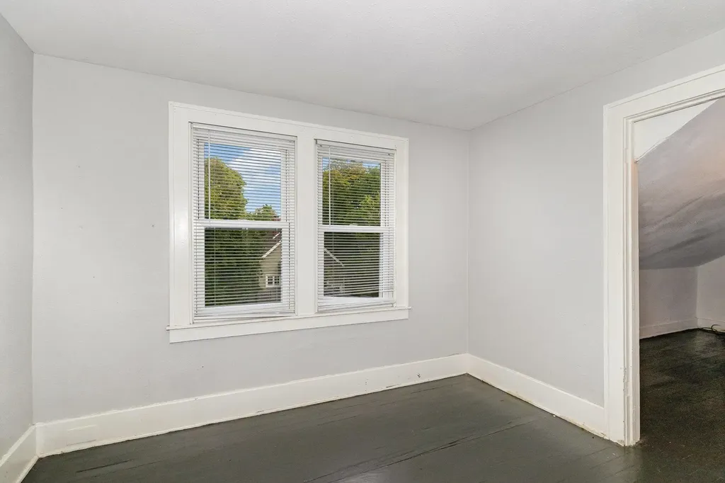 805 S Douglas Drive Mt. Pleasant City MI 48858