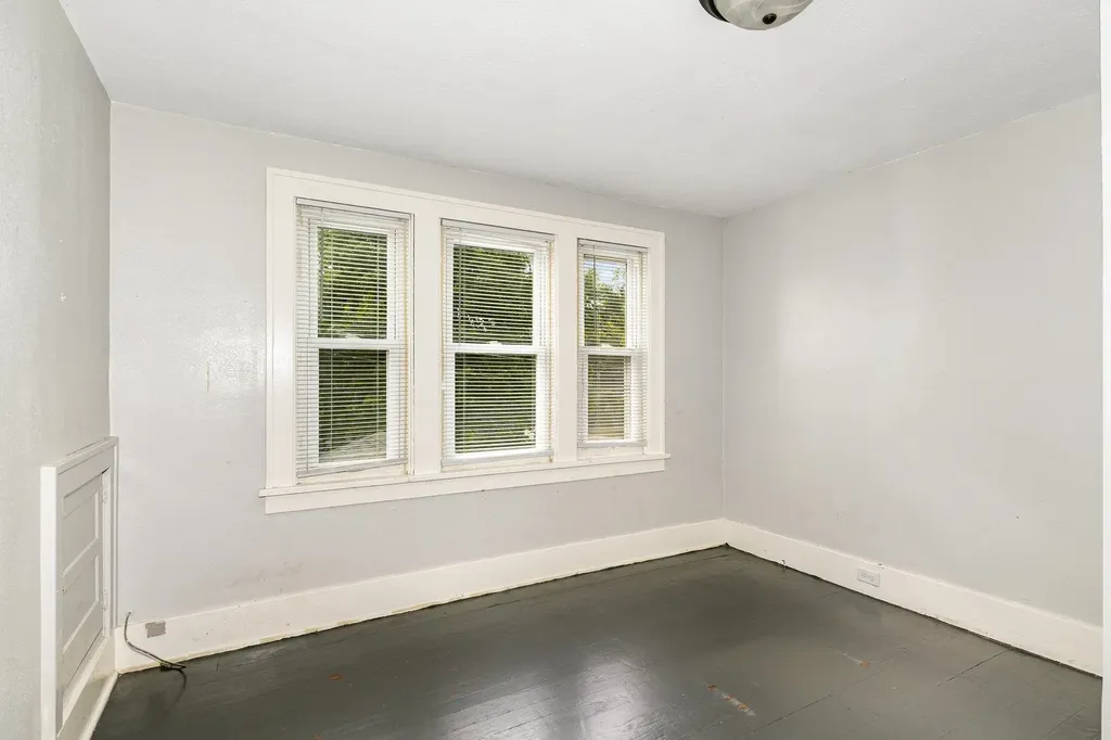 805 S Douglas Drive Mt. Pleasant City MI 48858