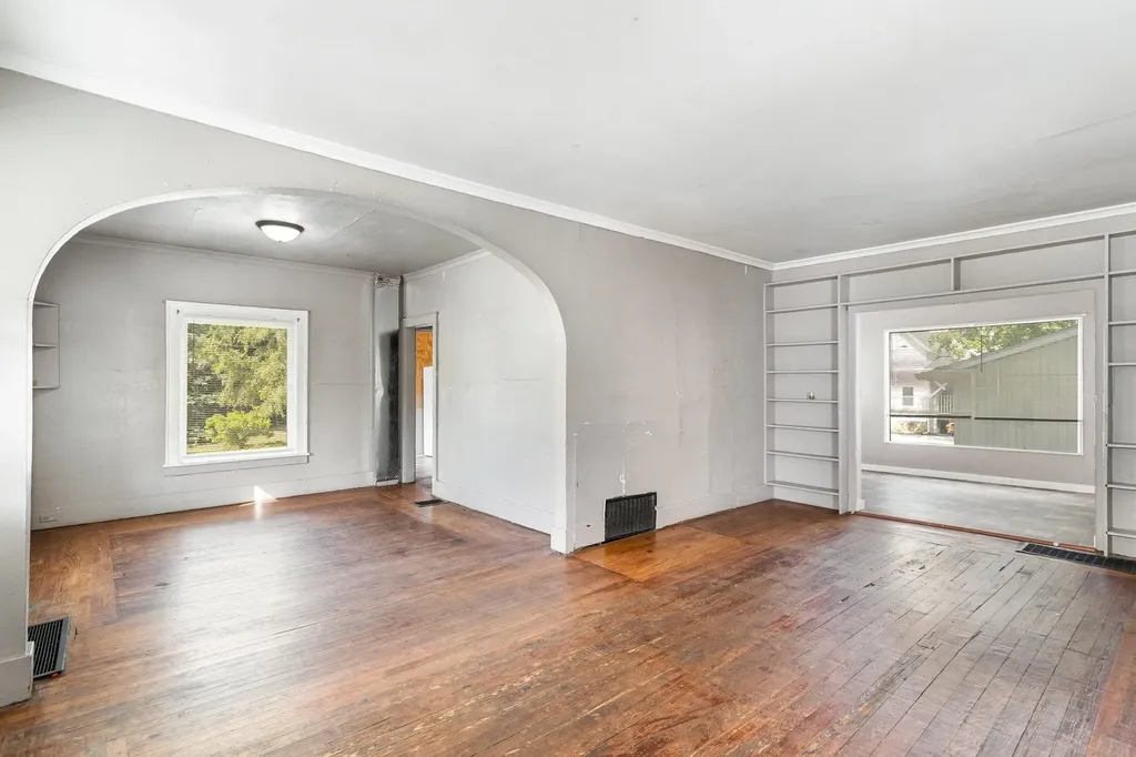 805 S Douglas Drive Mt. Pleasant City MI 48858