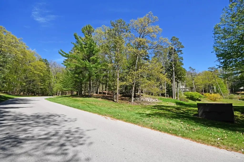 3 Brook Hill Cottages Glen Arbor Township MI 49636