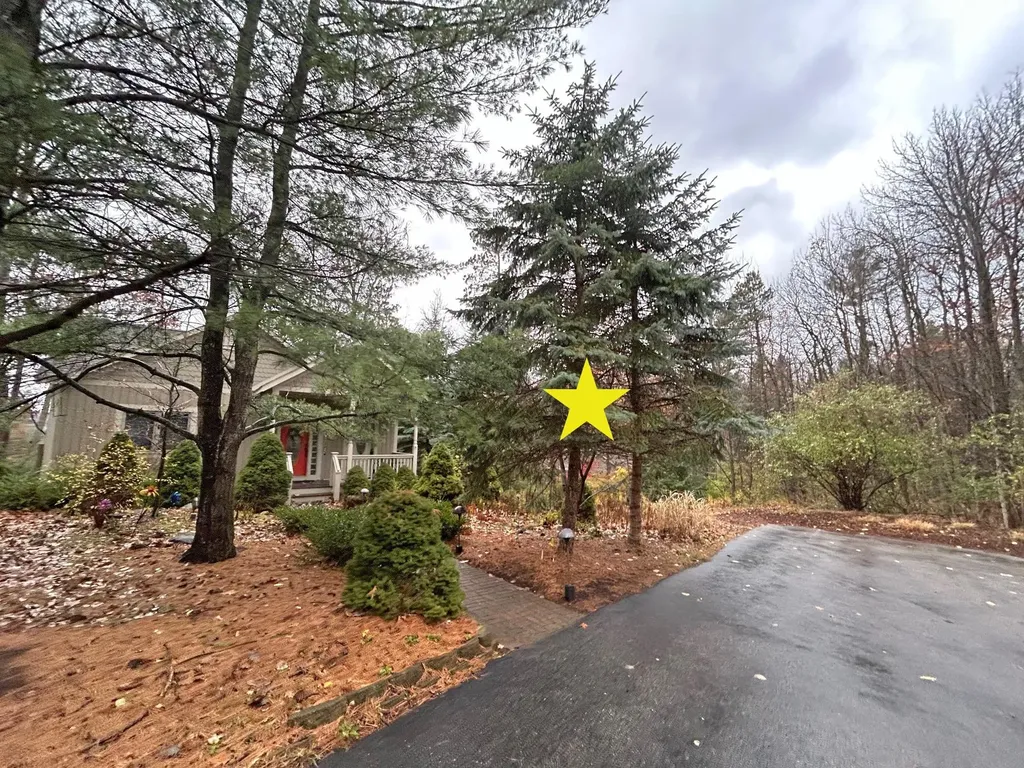3 Brook Hill Cottages Glen Arbor Township MI 49636