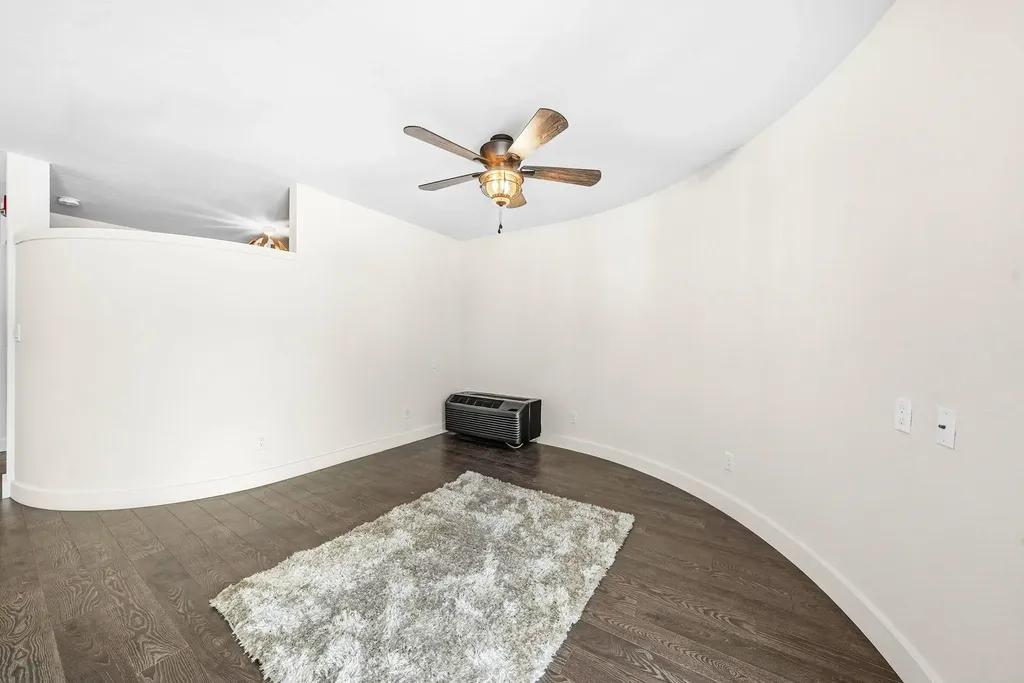 124 Beech Street Traverse City City MI 49684