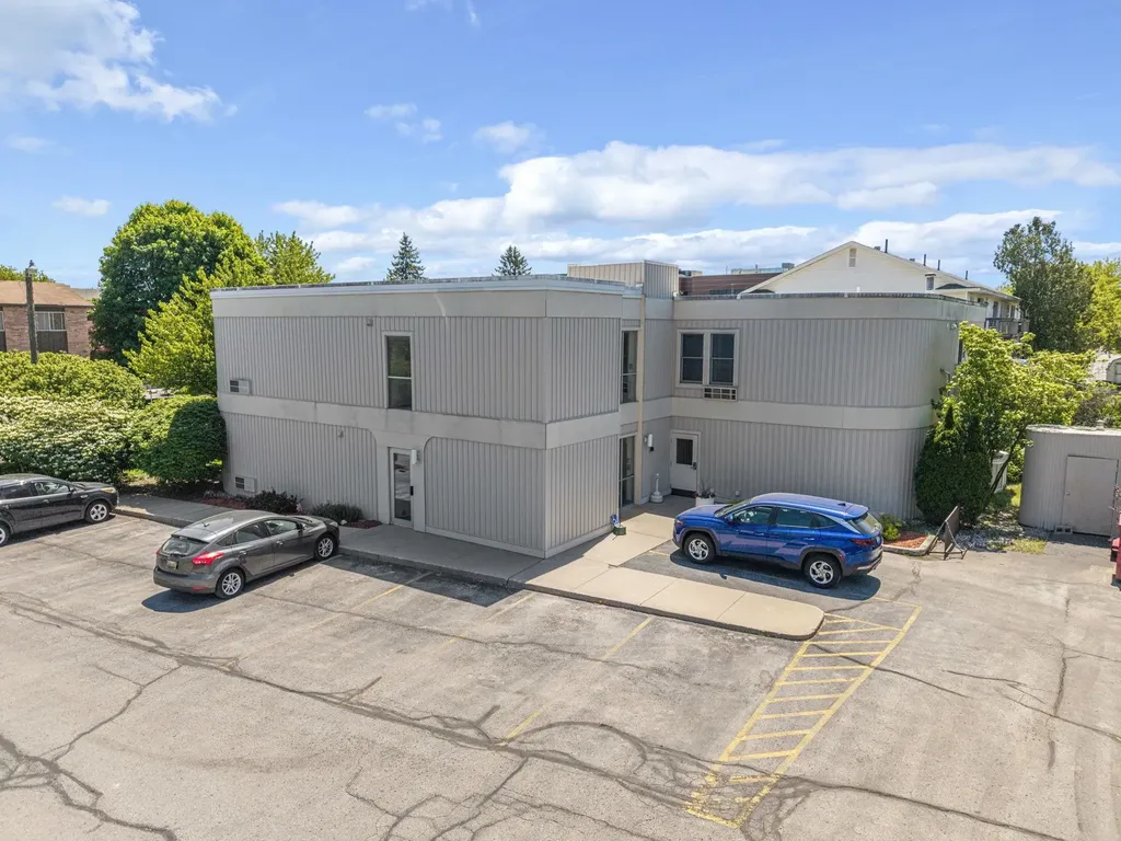 124 Beech Street Traverse City City MI 49684
