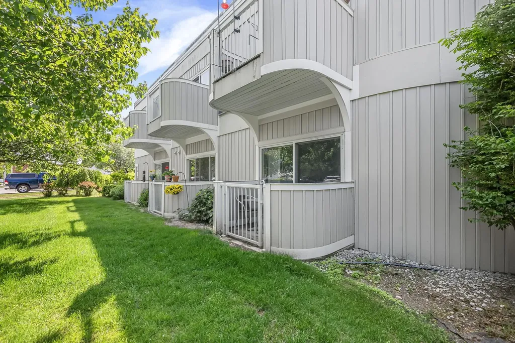 124 Beech Street Traverse City City MI 49684
