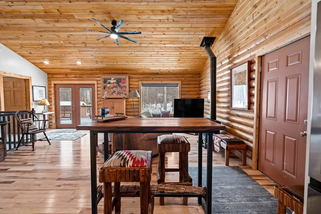 2558 E Sugar Maple Centerville Township MI 49621