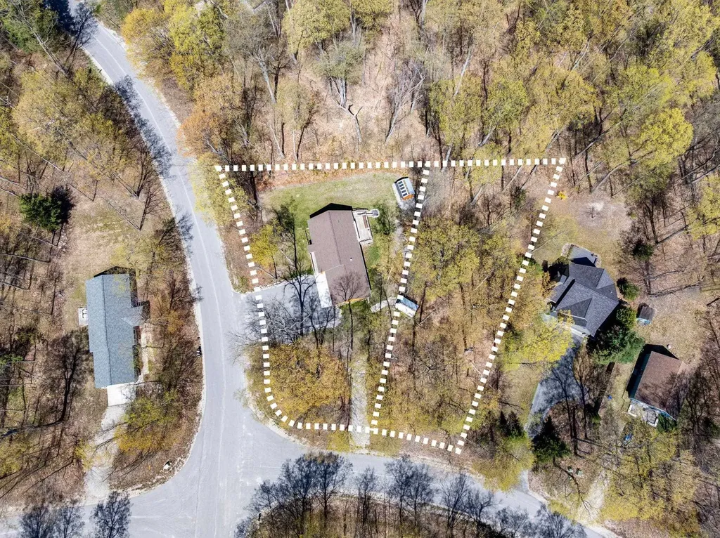 2558 E Sugar Maple Centerville Township MI 49621
