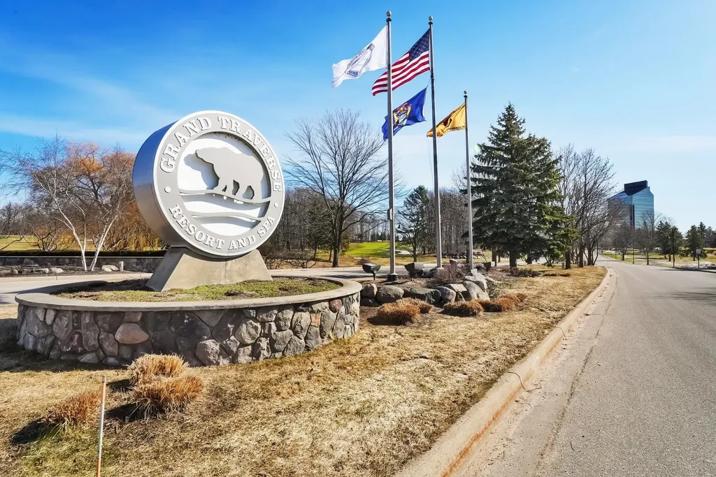 4231 Wolverine Drive Acme Township MI 49690