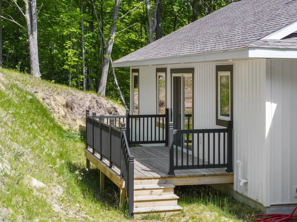 4144 S Sugar Loaf Mountain Road Cleveland Township MI 49621