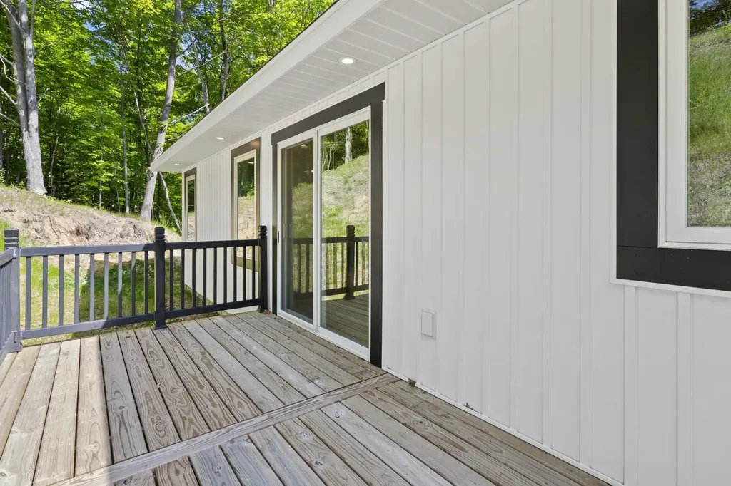 4144 S Sugar Loaf Mountain Road Cleveland Township MI 49621
