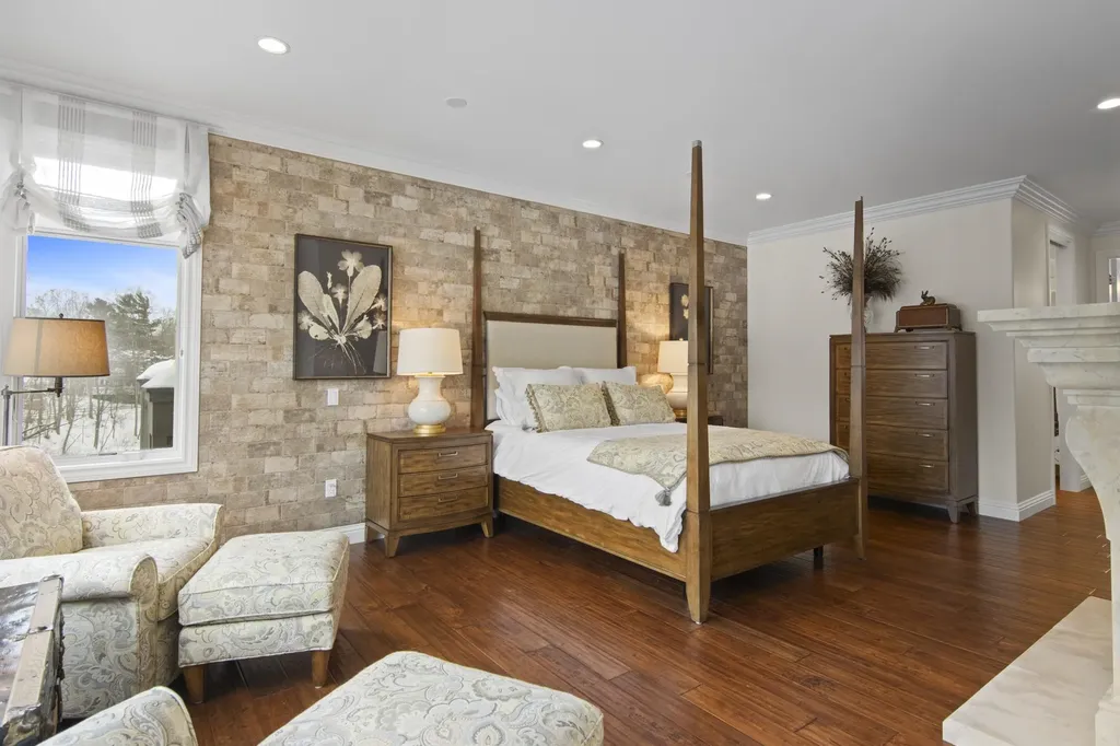 157 Uptown Court Traverse City City MI 49684