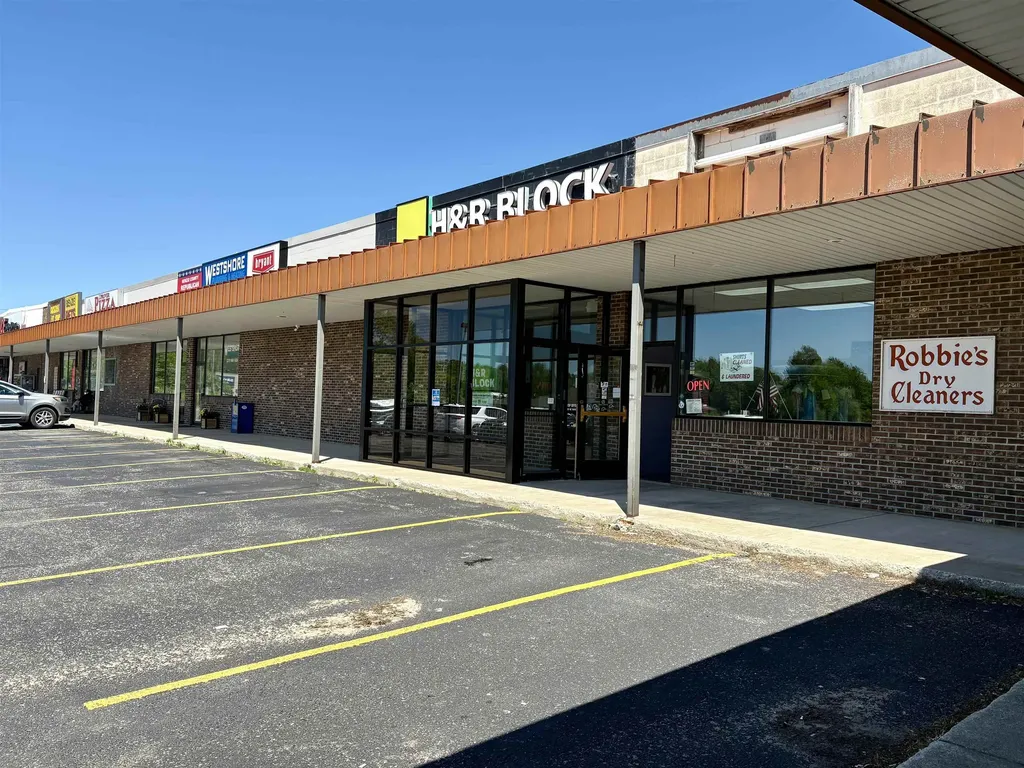 1681 Benzie Highway Benzonia Township MI 49616