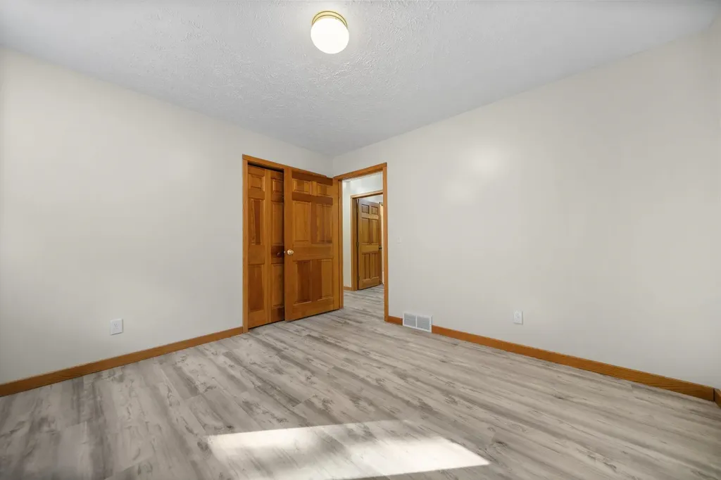 211 E 7th Street Leelanau Township MI 49670