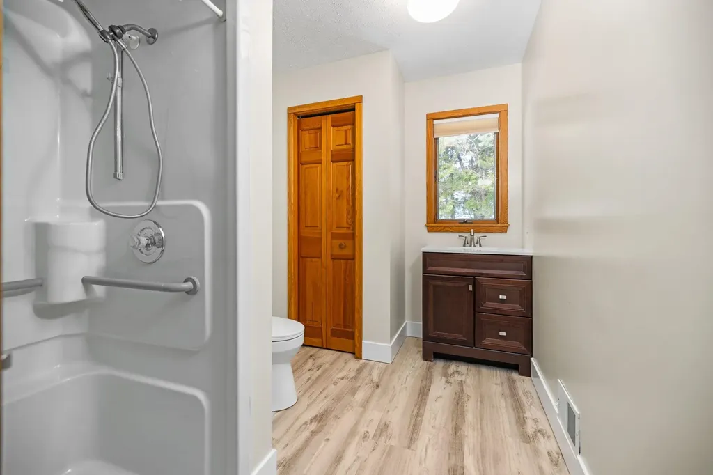 211 E 7th Street Leelanau Township MI 49670