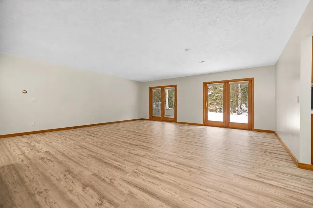 211 E 7th Street Leelanau Township MI 49670