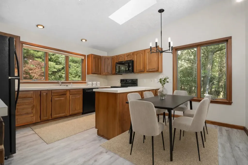 211 E 7th Street Leelanau Township MI 49670