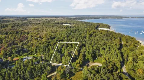 211 E 7th Street Leelanau Township MI 49670