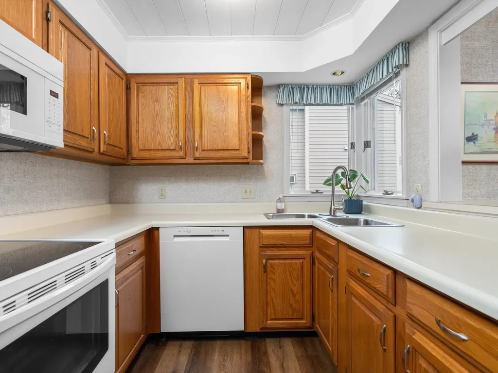 710 Centre Place Traverse City City MI 49686