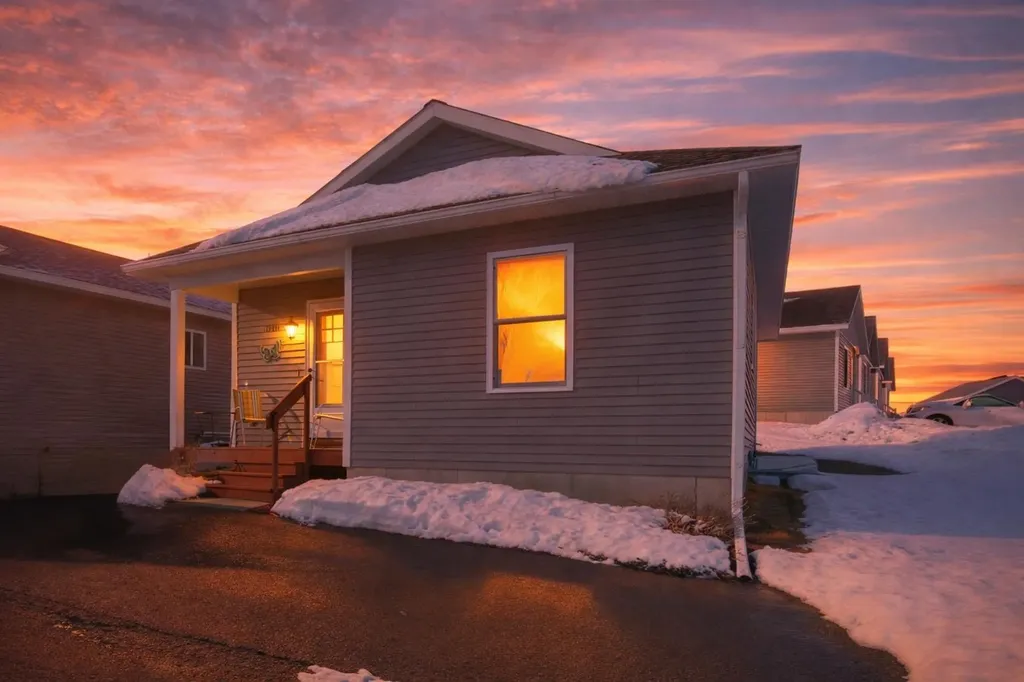 1040 Umber Drive Garfield Charter Township MI 49696