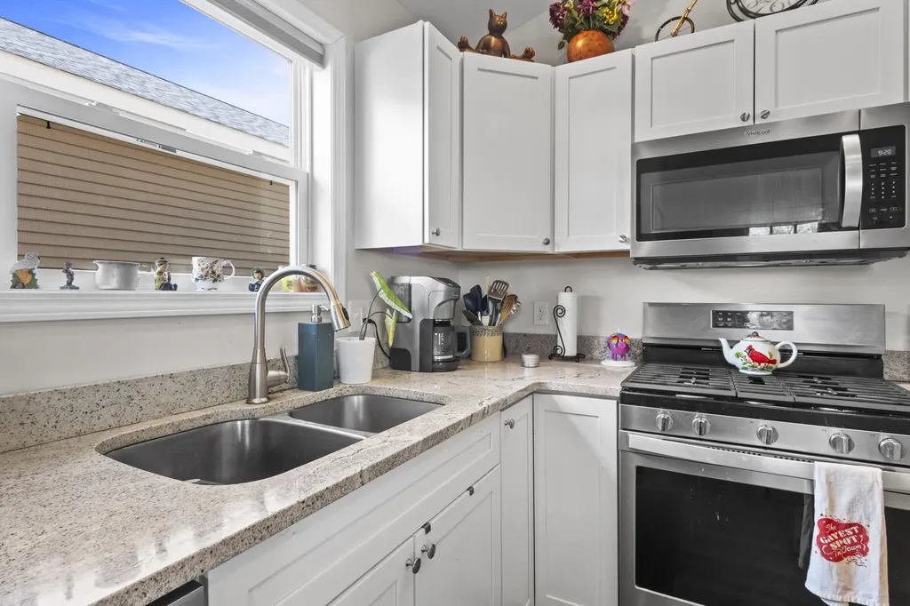1040 Umber Drive Garfield Charter Township MI 49696