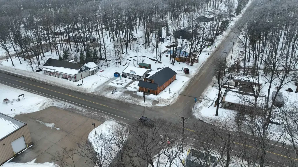 1857 W Higgins Lake Drive Gerrish Township MI 48653