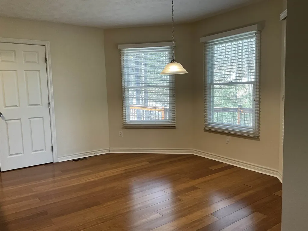 10057 E Leeward Shores Drive Elmwood Charter Township MI 49684