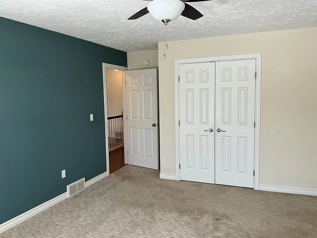 10057 E Leeward Shores Drive Elmwood Charter Township MI 49684