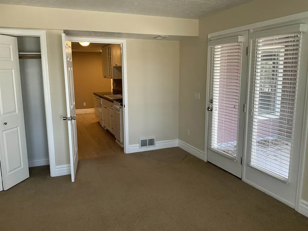 10057 E Leeward Shores Drive Elmwood Charter Township MI 49684