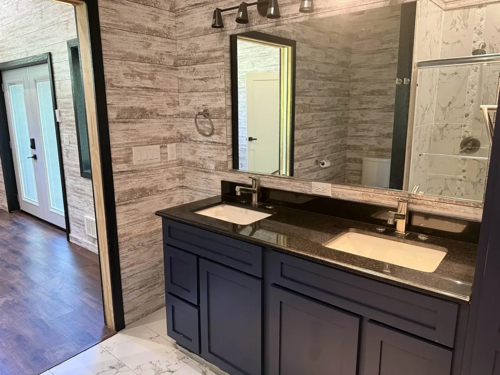 8923 SE Torch Lake Drive Helena Township MI 49612