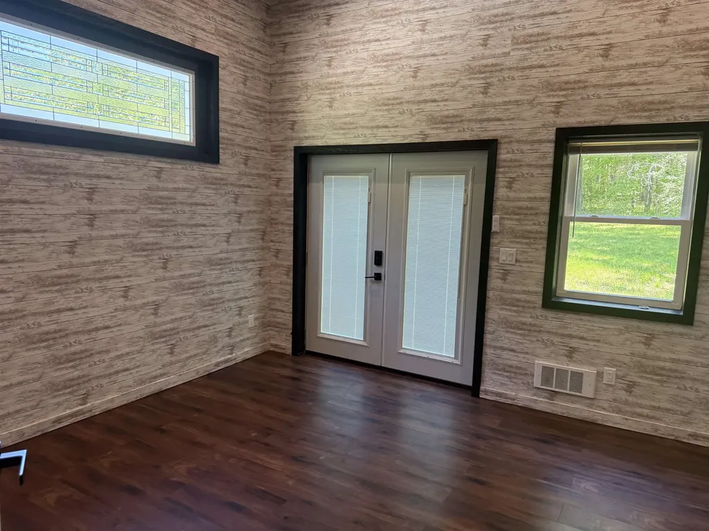 8923 SE Torch Lake Drive Helena Township MI 49612