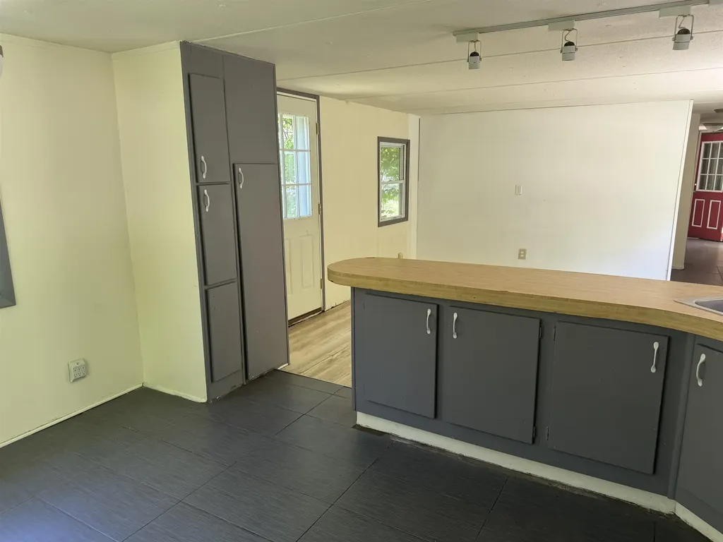 8923 SE Torch Lake Drive Helena Township MI 49612