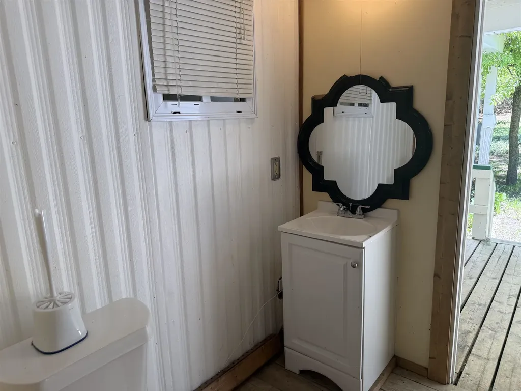 8923 SE Torch Lake Drive Helena Township MI 49612