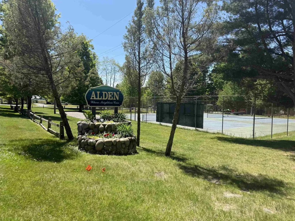 8923 SE Torch Lake Drive Helena Township MI 49612