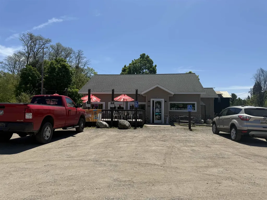 8923 SE Torch Lake Drive Helena Township MI 49612