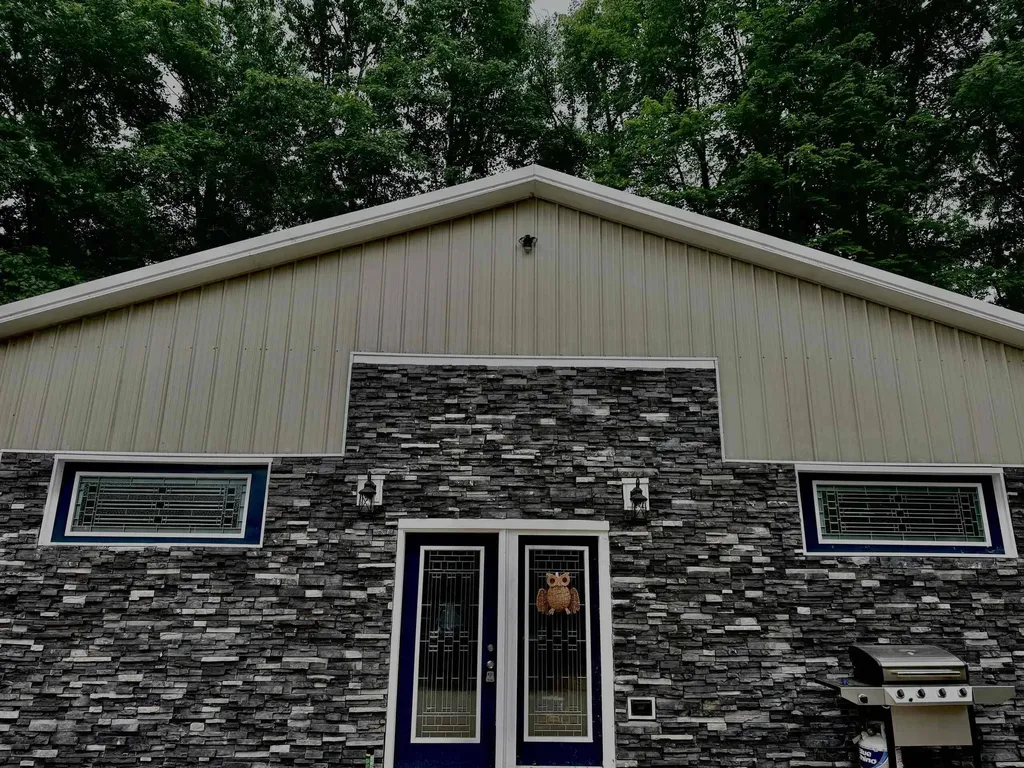 8923 SE Torch Lake Drive Helena Township MI 49612