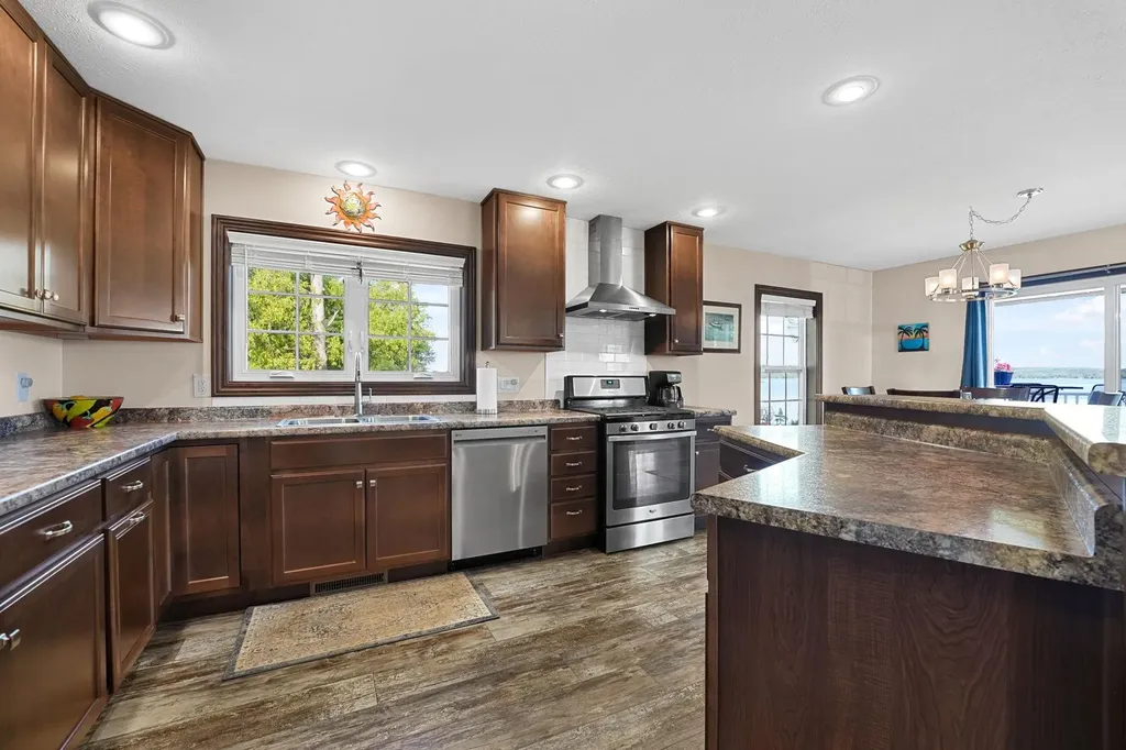 9850 S Perrins Landing Drive Solon Township MI 49684