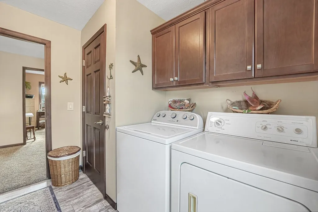 9850 S Perrins Landing Drive Solon Township MI 49684