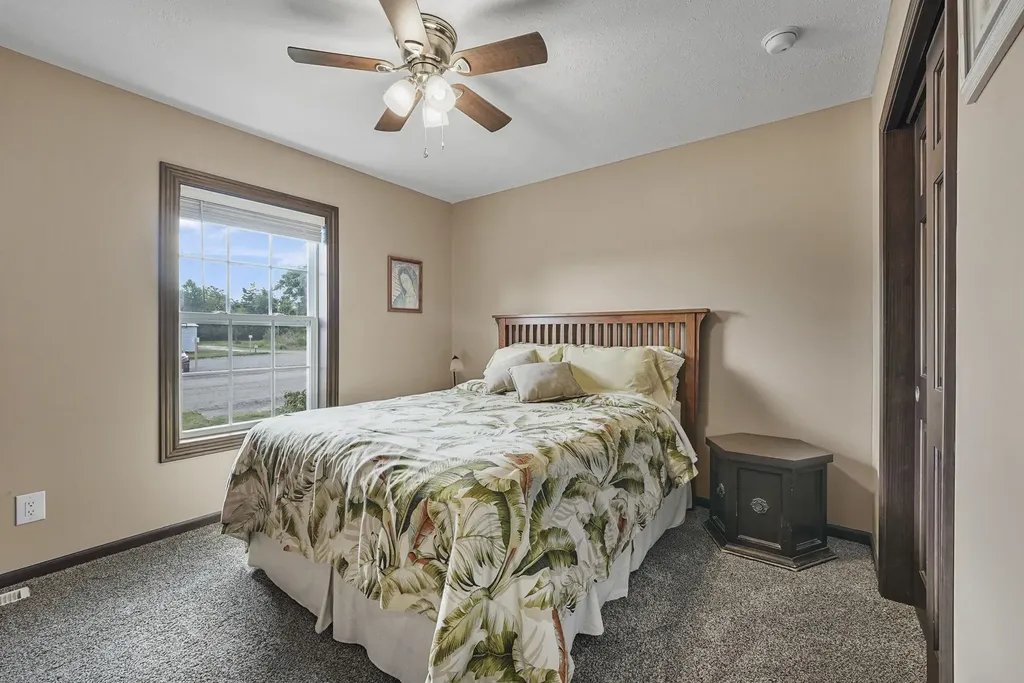 9850 S Perrins Landing Drive Solon Township MI 49684