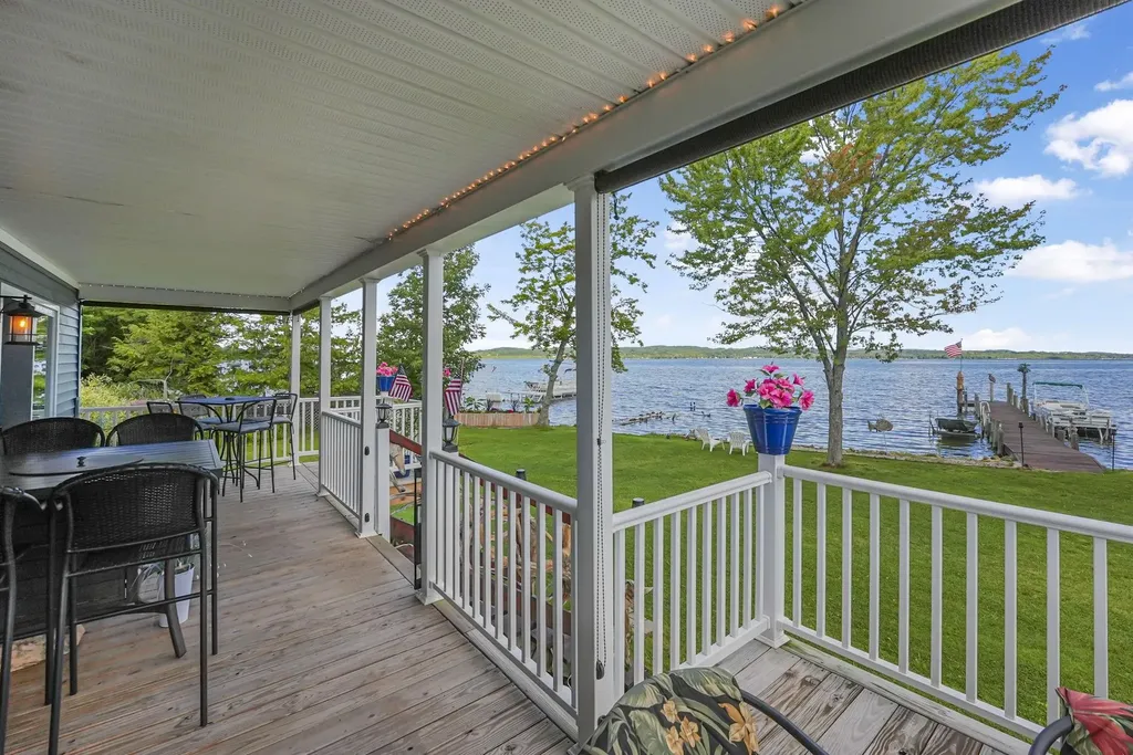 9850 S Perrins Landing Drive Solon Township MI 49684